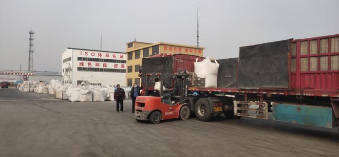 中欧体育：商店镇：“顺航塑料”上设备扩产能增就业(图6)